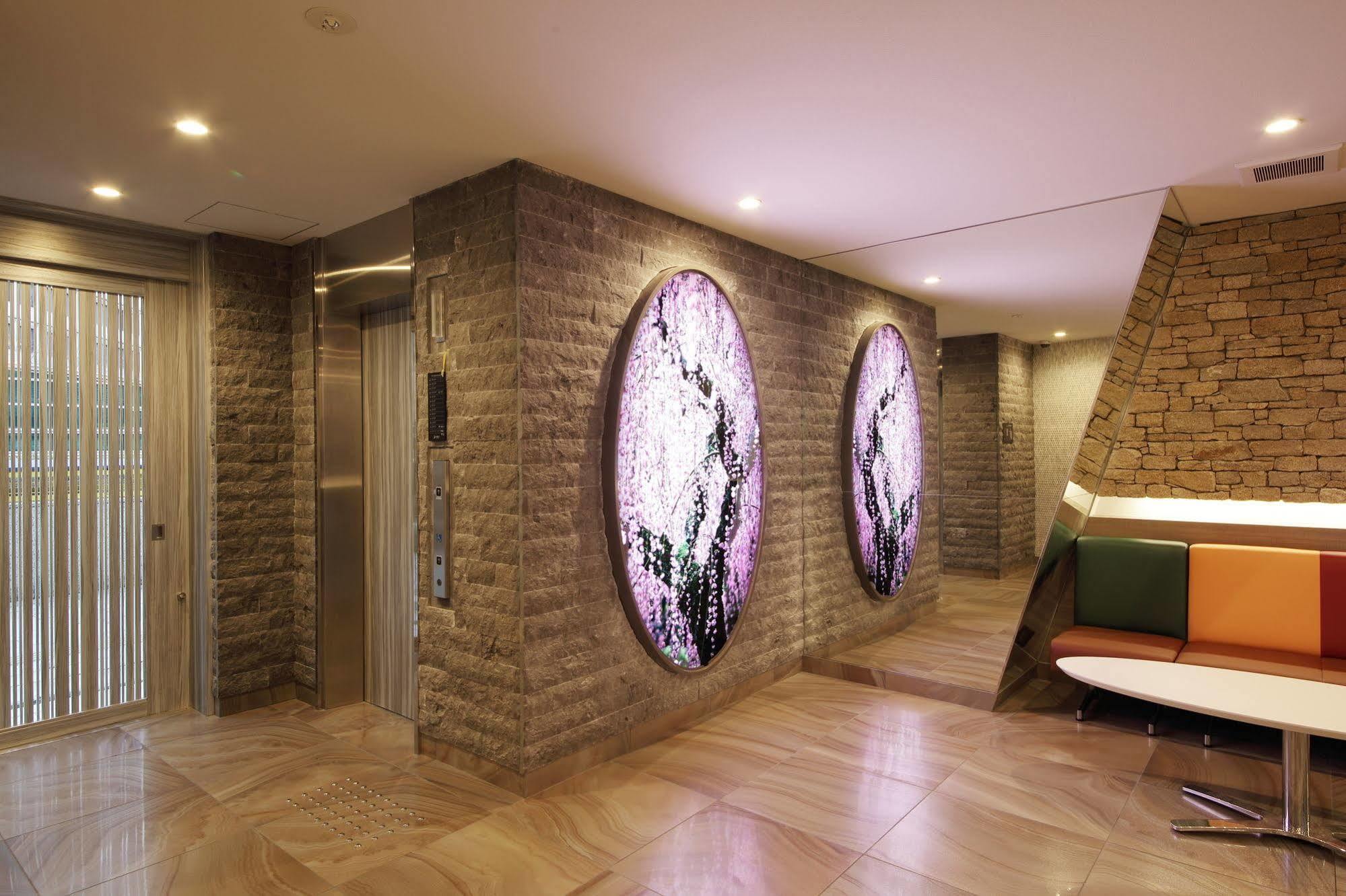 Sarasa Hotel Shinsaibashi Osaka Exterior photo